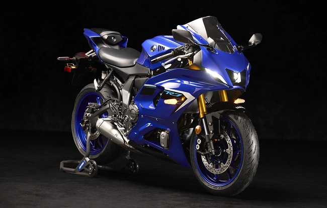 YZF-R9