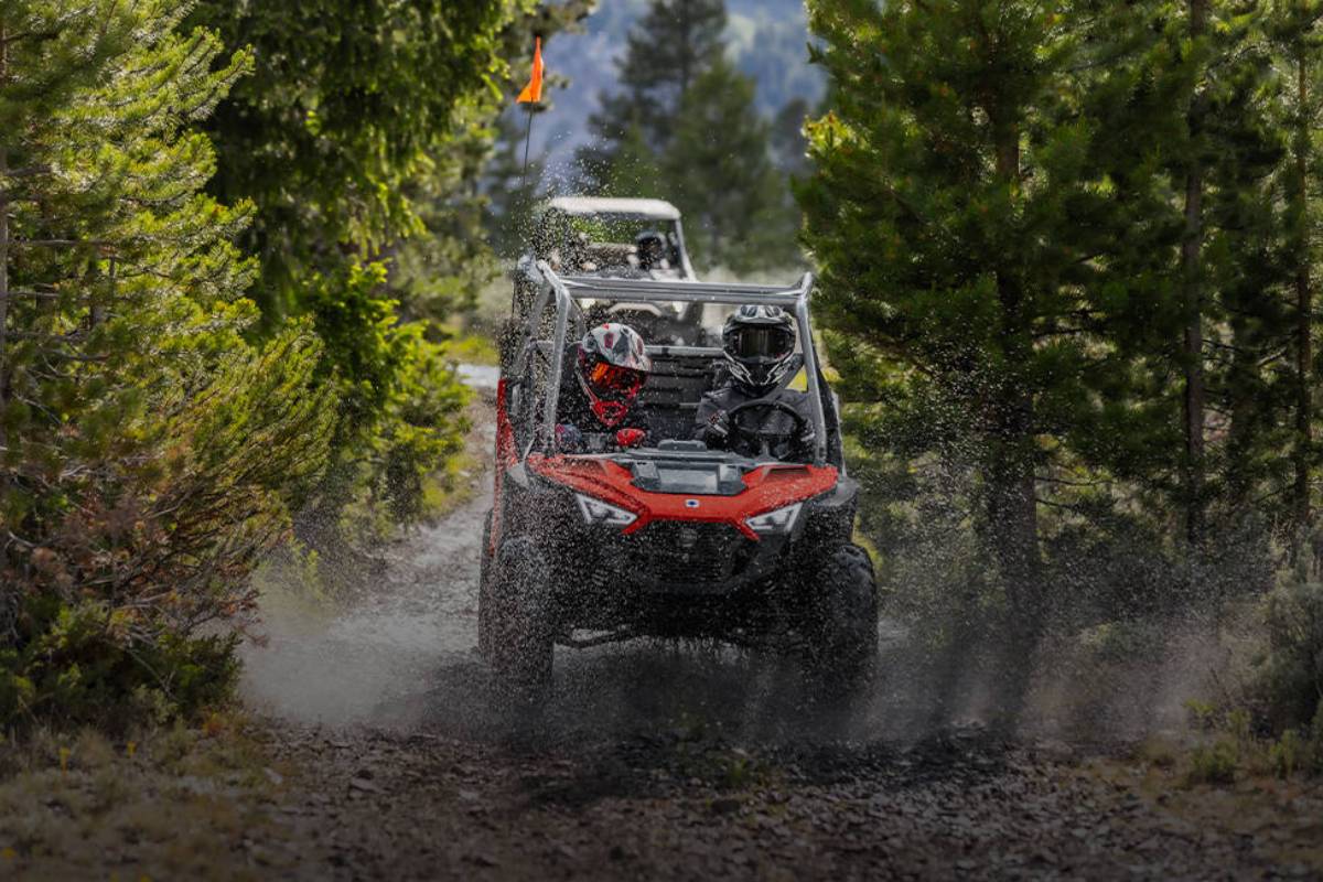2026 Polaris RZR 200 EFI